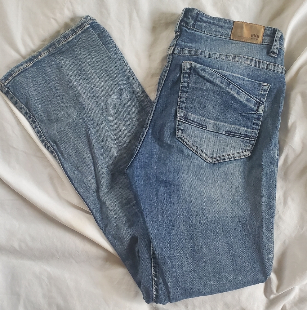 BKE Payton Distressed Universal Tailored Bootcut  Jeans, Sz 28 x 31-1/2" Midrise